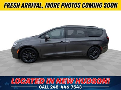 2021 Chrysler Pacifica Touring