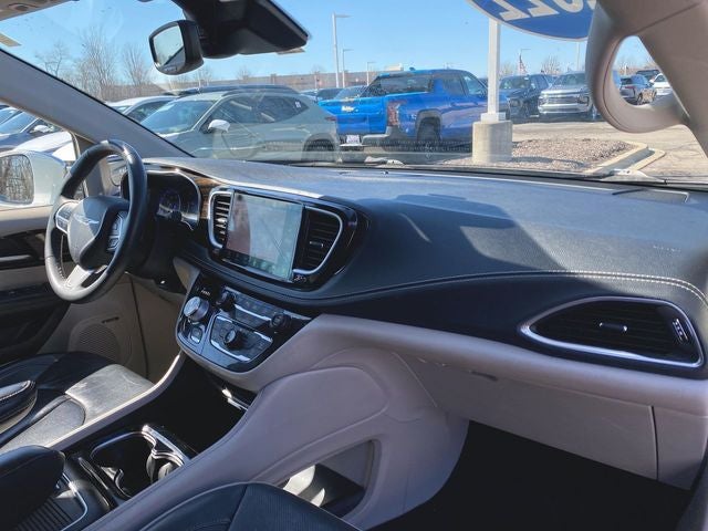 2022 Chrysler Pacifica Limited