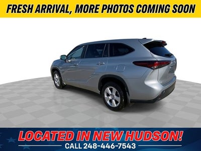 2024 Toyota Highlander LE