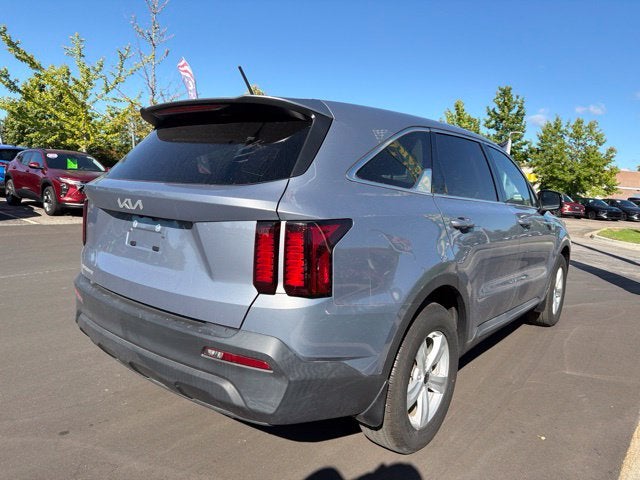 2023 Kia Sorento LX