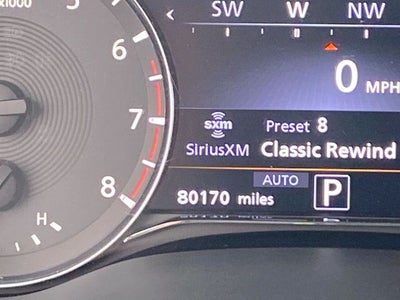 2022 INFINITI QX80 LUXE