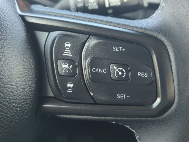 2025 Jeep Wrangler 2-Door Willys 4x4