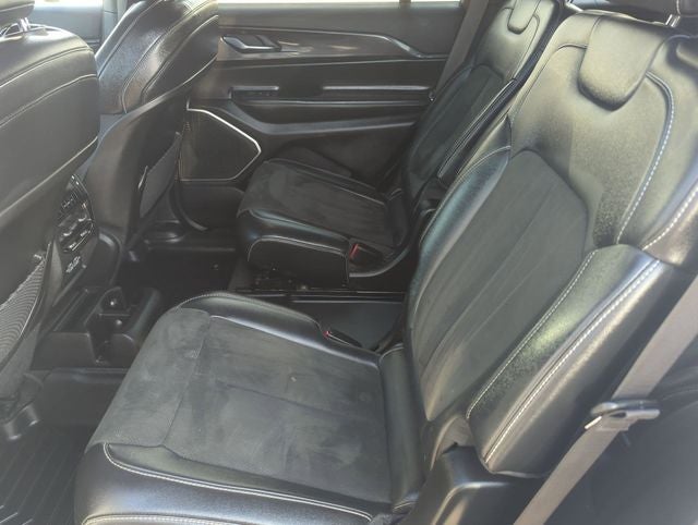 2021 Jeep Grand Cherokee L Altitude 4x4