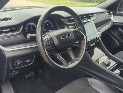 2022 Jeep Grand Cherokee L Altitude 4x4