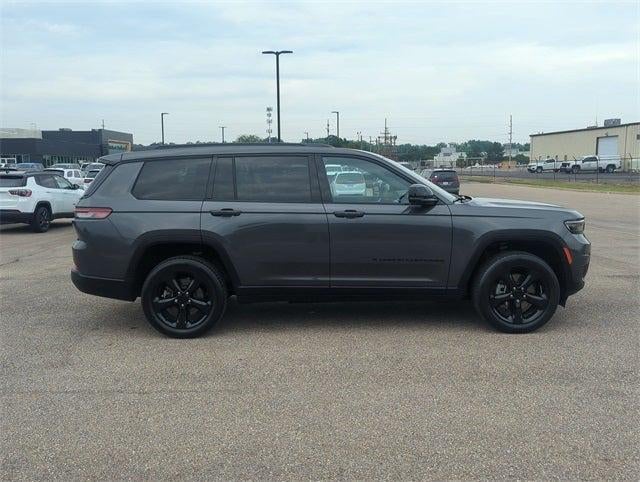 2022 Jeep Grand Cherokee L Altitude 4x4