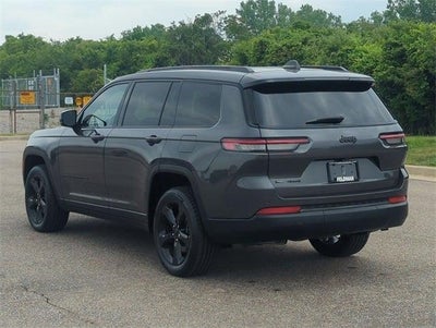 2022 Jeep Grand Cherokee L Altitude 4x4