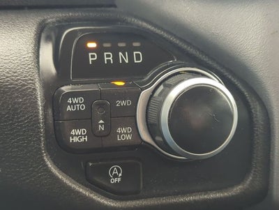 2020 RAM 1500 Big Horn Crew Cab 4x4 5'7' Box