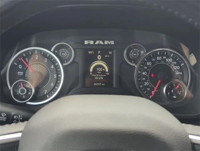2022 RAM 1500 Big Horn Crew Cab 4x4 5'7' Box