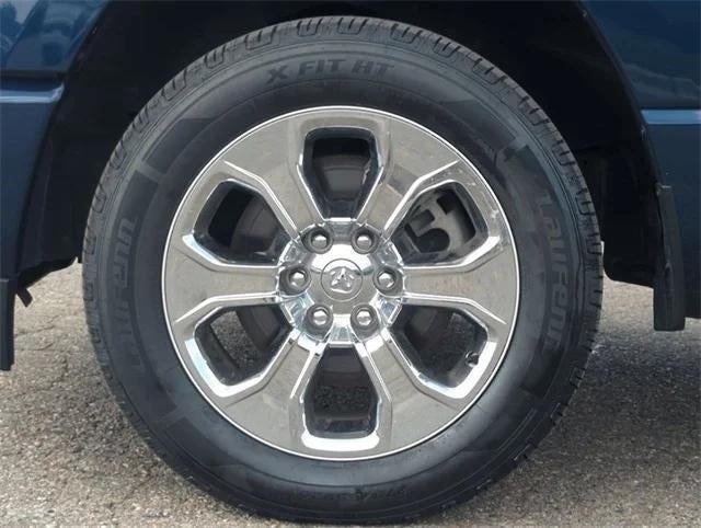 2022 RAM 1500 Big Horn Crew Cab 4x4 5'7' Box