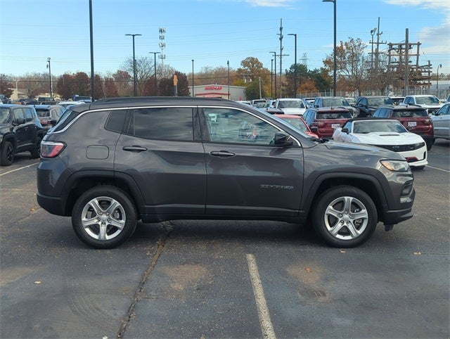 2024 Jeep Compass Latitude 4x4