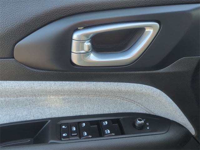 2023 Jeep Compass Latitude Lux FWD