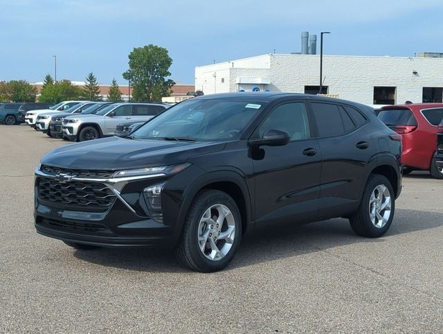 2025 Chevrolet Trax FWD LS