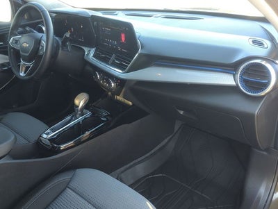 2024 Chevrolet Trax FWD LT