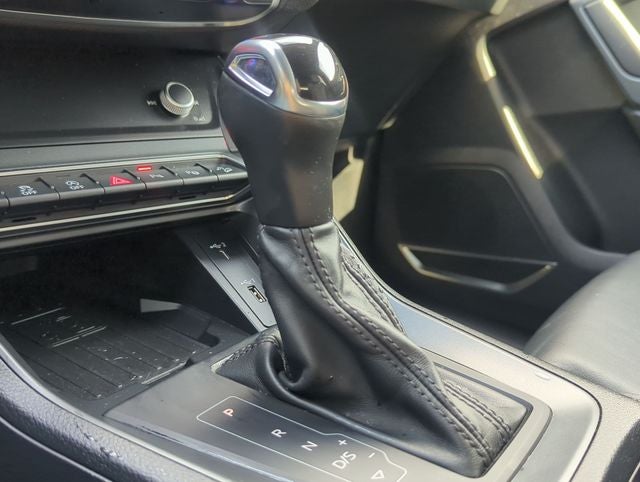 2021 Audi Q3 Premium Plus 45 TFSI S line quattro Tiptronic