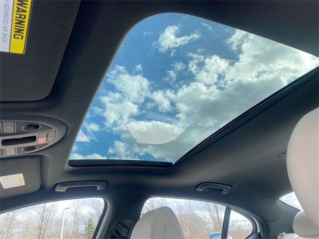 2024 Genesis G70 2.5T