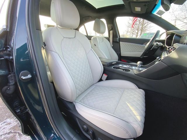 2024 Genesis G70 3.3T Sport Advanced