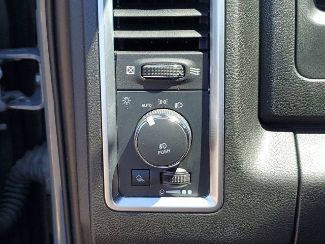 2022 RAM 1500 Classic Express