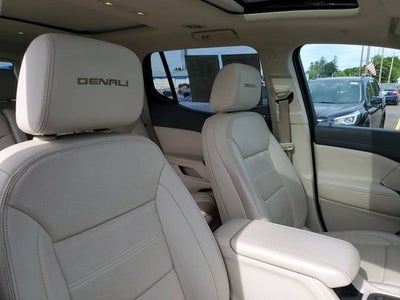 2022 GMC Acadia Denali