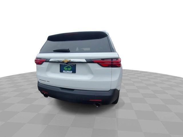 2022 Chevrolet Traverse LS