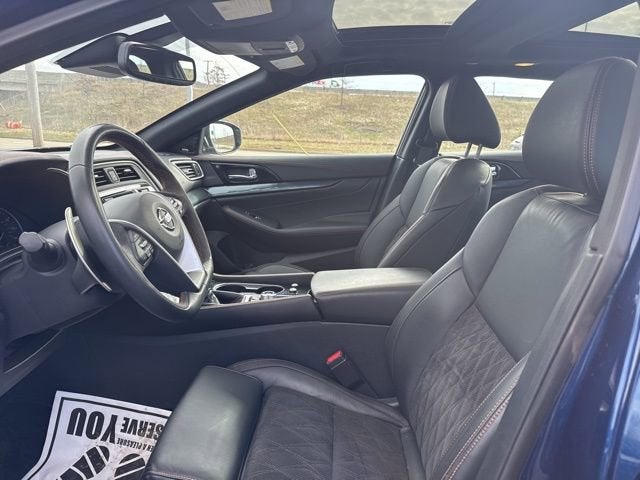2020 Nissan Maxima SR