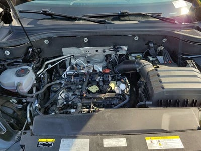 2024 Volkswagen Atlas Cross Sport 2.0T SE w/Technology