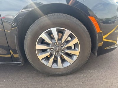 2025 Chrysler Pacifica Hybrid Select