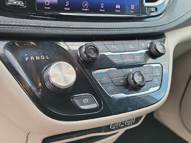 2023 Chrysler Pacifica Touring L AWD