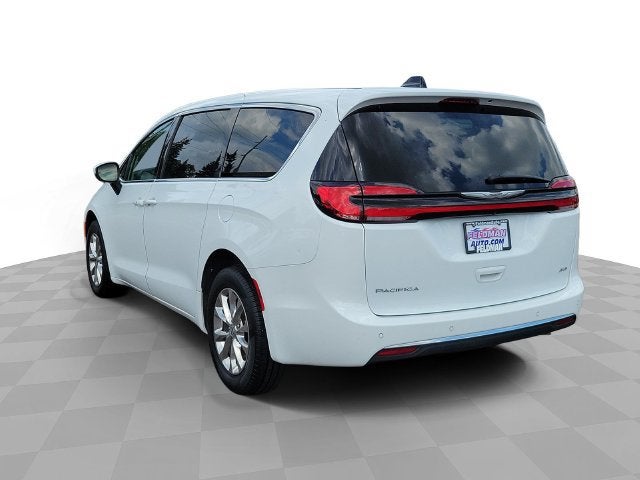 2023 Chrysler Pacifica Touring L AWD