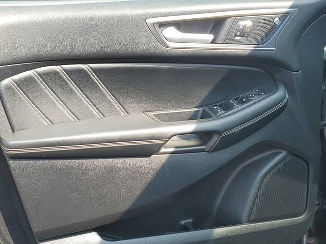 2021 Ford Edge ST