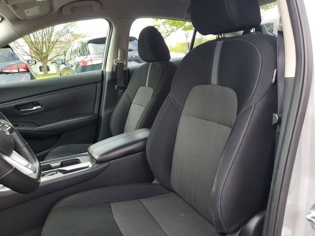 2021 Nissan Sentra SV Xtronic CVT