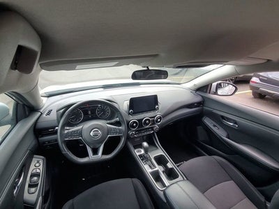 2021 Nissan Sentra SV Xtronic CVT