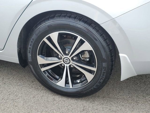 2021 Nissan Sentra SV Xtronic CVT