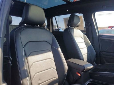 2022 Volkswagen Tiguan 2.0T SEL R-Line