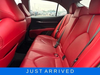 2022 Toyota Camry Hybrid XSE