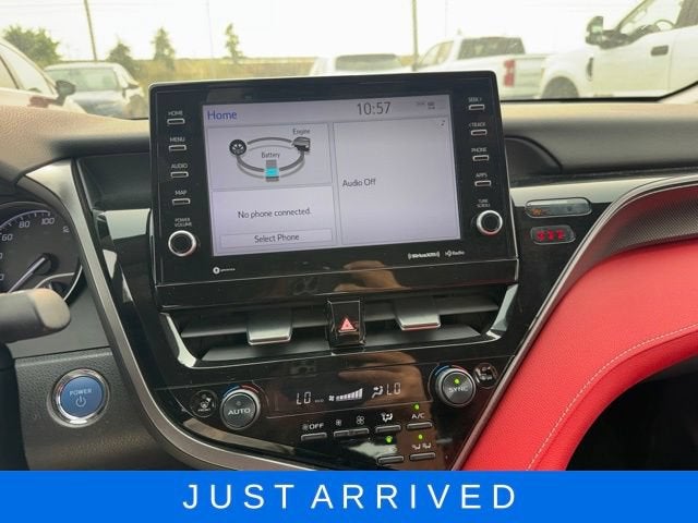 2022 Toyota Camry Hybrid XSE