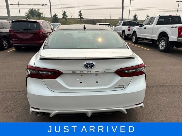 2022 Toyota Camry Hybrid XSE