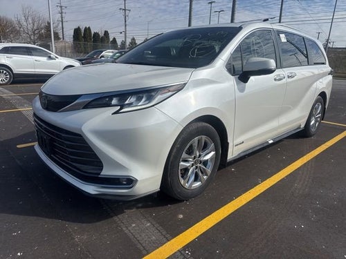 2021 Toyota Sienna XLE