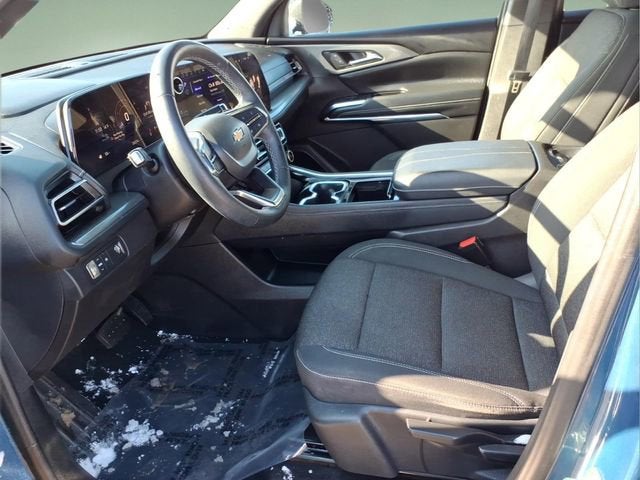 2024 Chevrolet Traverse LS