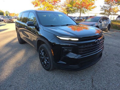 2024 Chevrolet Traverse LS