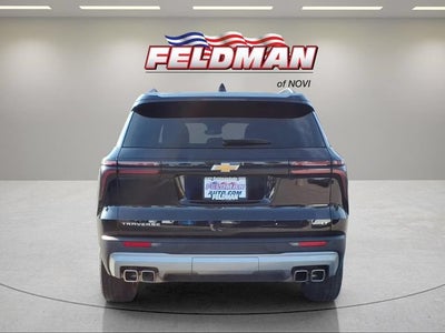2024 Chevrolet Traverse LT