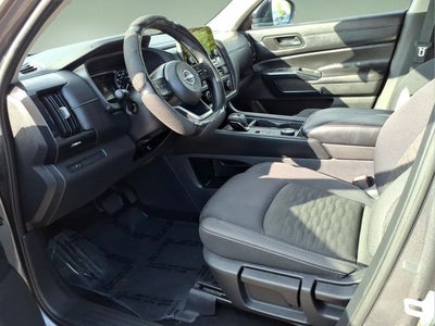 2025 Nissan Pathfinder S 4WD
