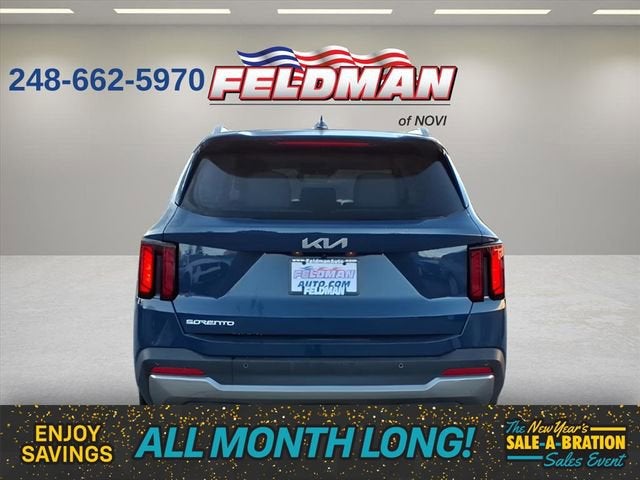 2025 Kia Sorento S