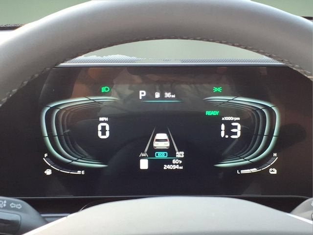 2024 Kia Niro EX Touring