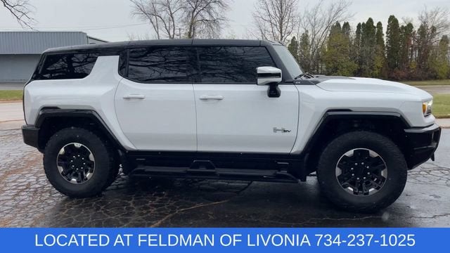 2024 GMC HUMMER EV SUV 2X