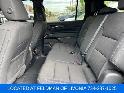 2024 Chevrolet Traverse LS