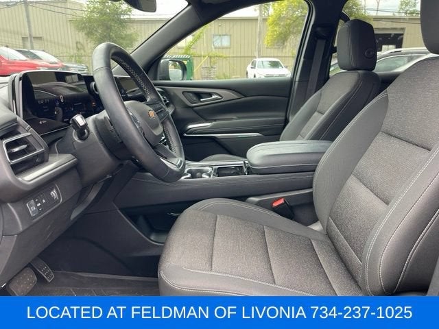 2024 Chevrolet Traverse LT