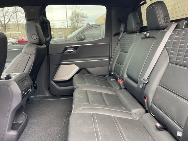 2024 GMC Sierra EV Denali Edition 1