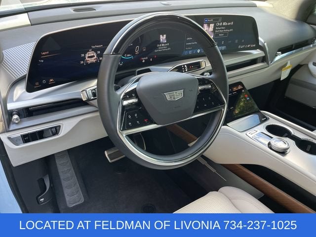 2026 Cadillac VISTIQ Sport