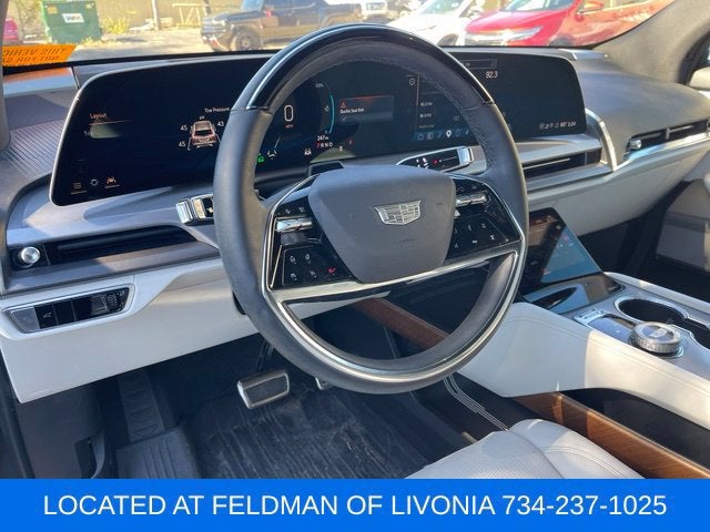 2026 Cadillac VISTIQ Sport