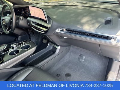 2024 Cadillac LYRIQ Luxury 1